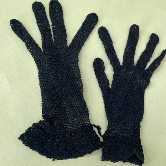 New vintage 50’s stretchy gloves - Picture 5 of 5